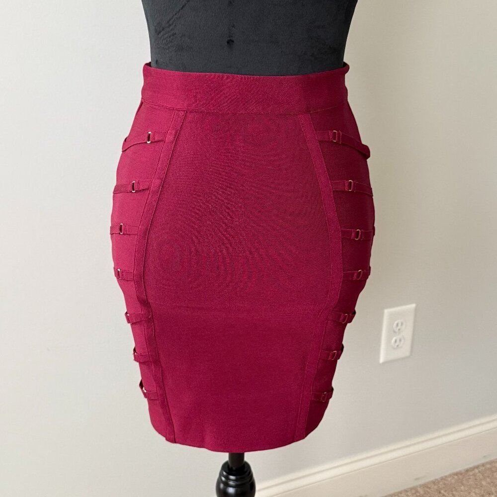 Sexy, bandage type mini skirt, size small